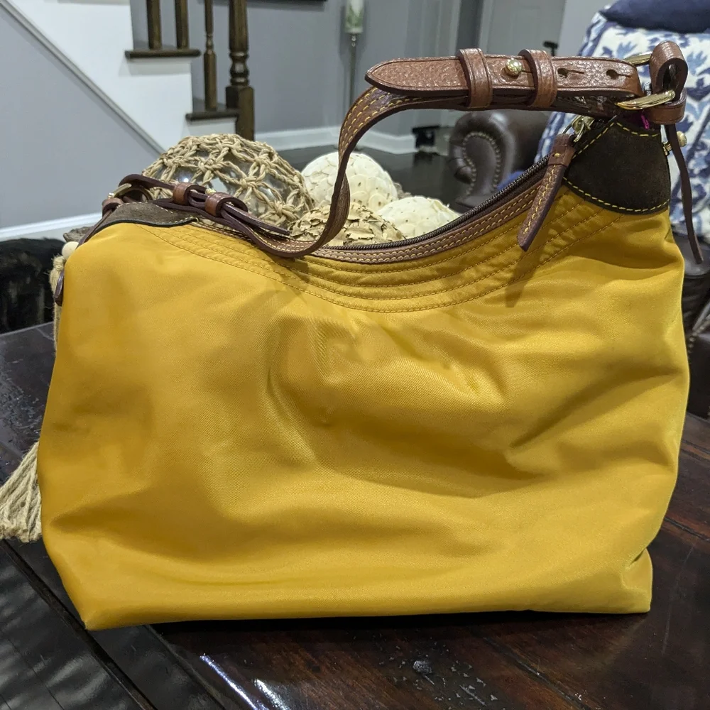 Dooney & Bourke bag - Picture 2 of 10